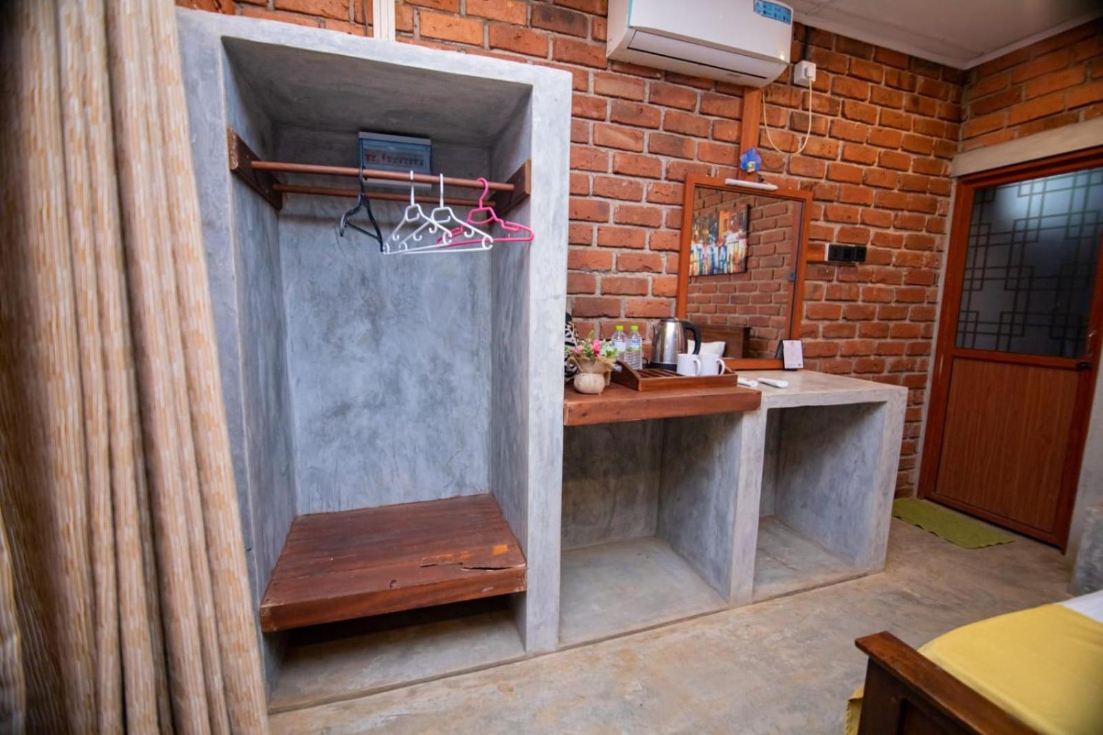 Click Hiriketiya Hotel Dickwella Exterior photo